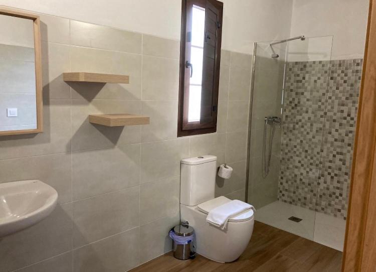Onís Apartamentos La Presa El Molin מראה חיצוני תמונה