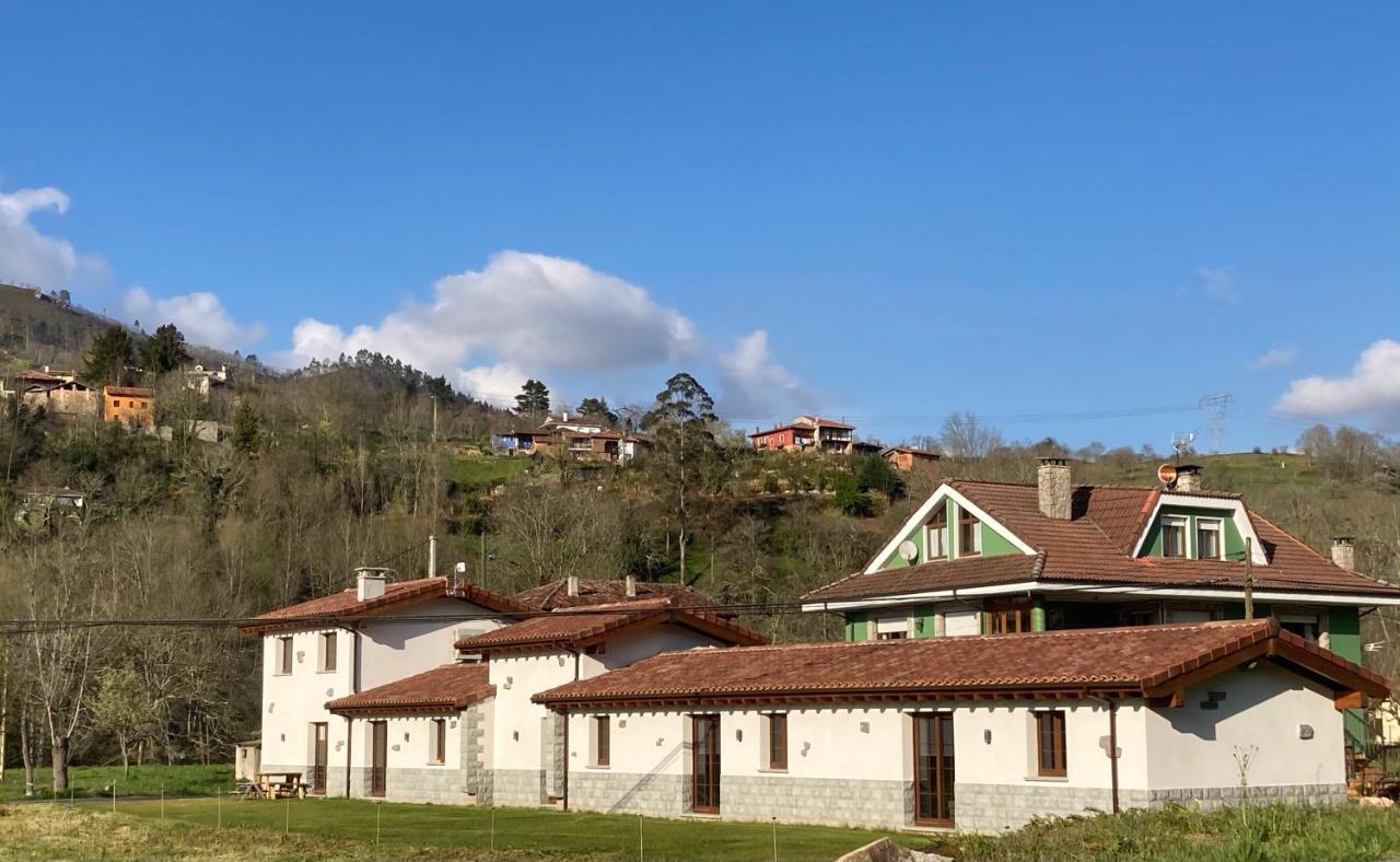 Onís Apartamentos La Presa El Molin מראה חיצוני תמונה